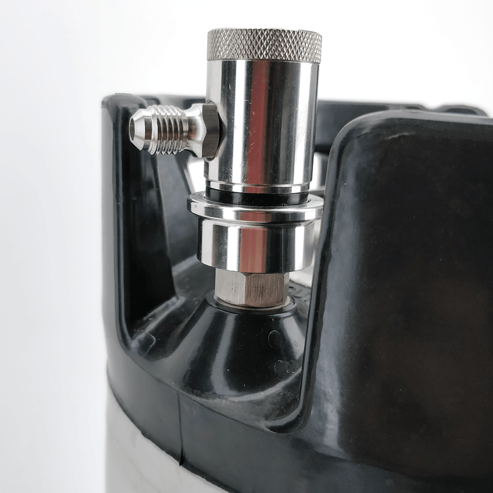 machined-stainless-ball-lock-disconnect-mfl-thread-blackliquid-kegland-2_37f9a357-5f6b-47f8-888f-ccae6bcb9ae3 - The Malt Miller