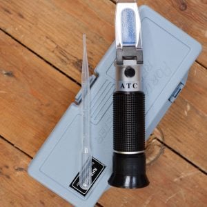 Refractometer