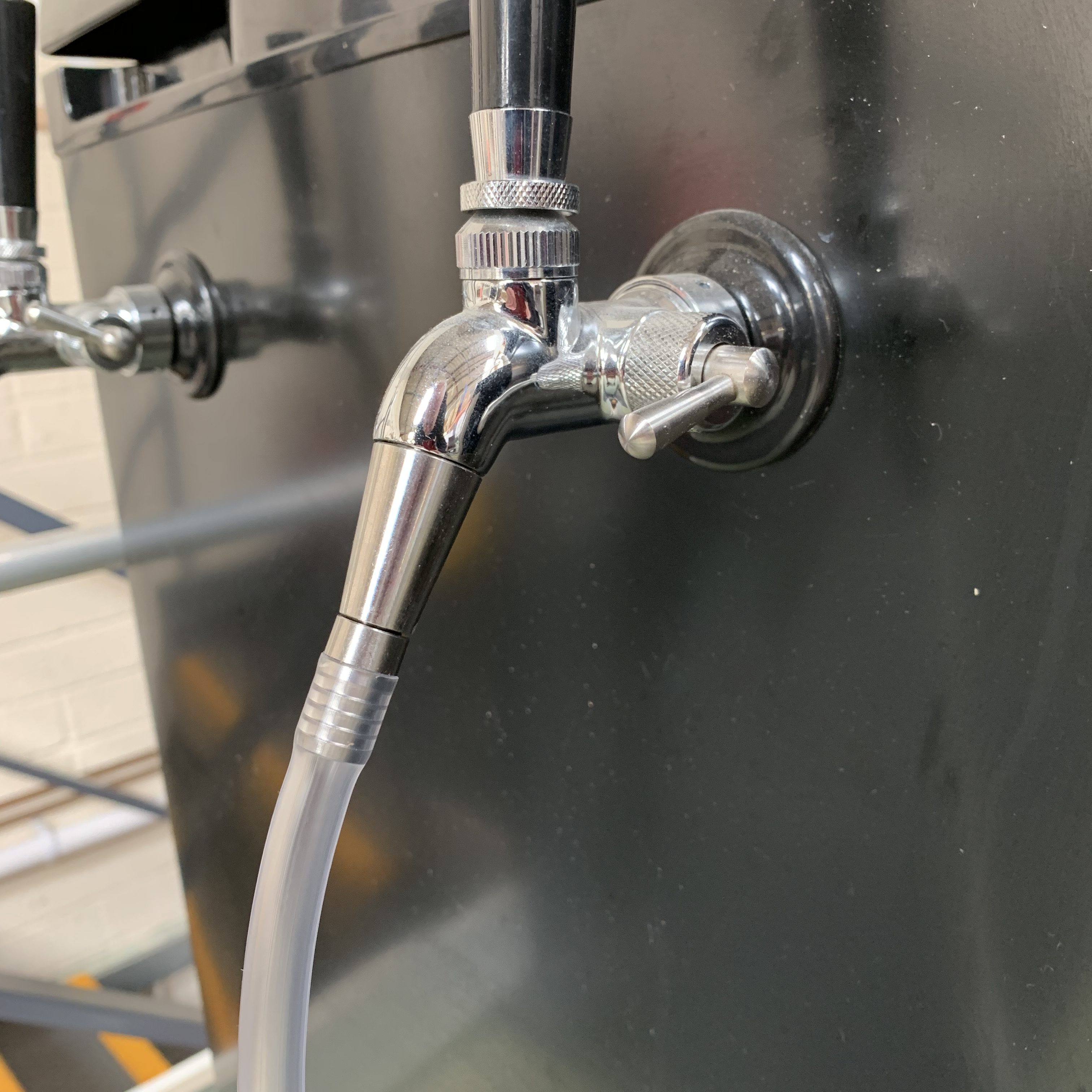 Growler Spout with Push in type with Orings (NukaTap)