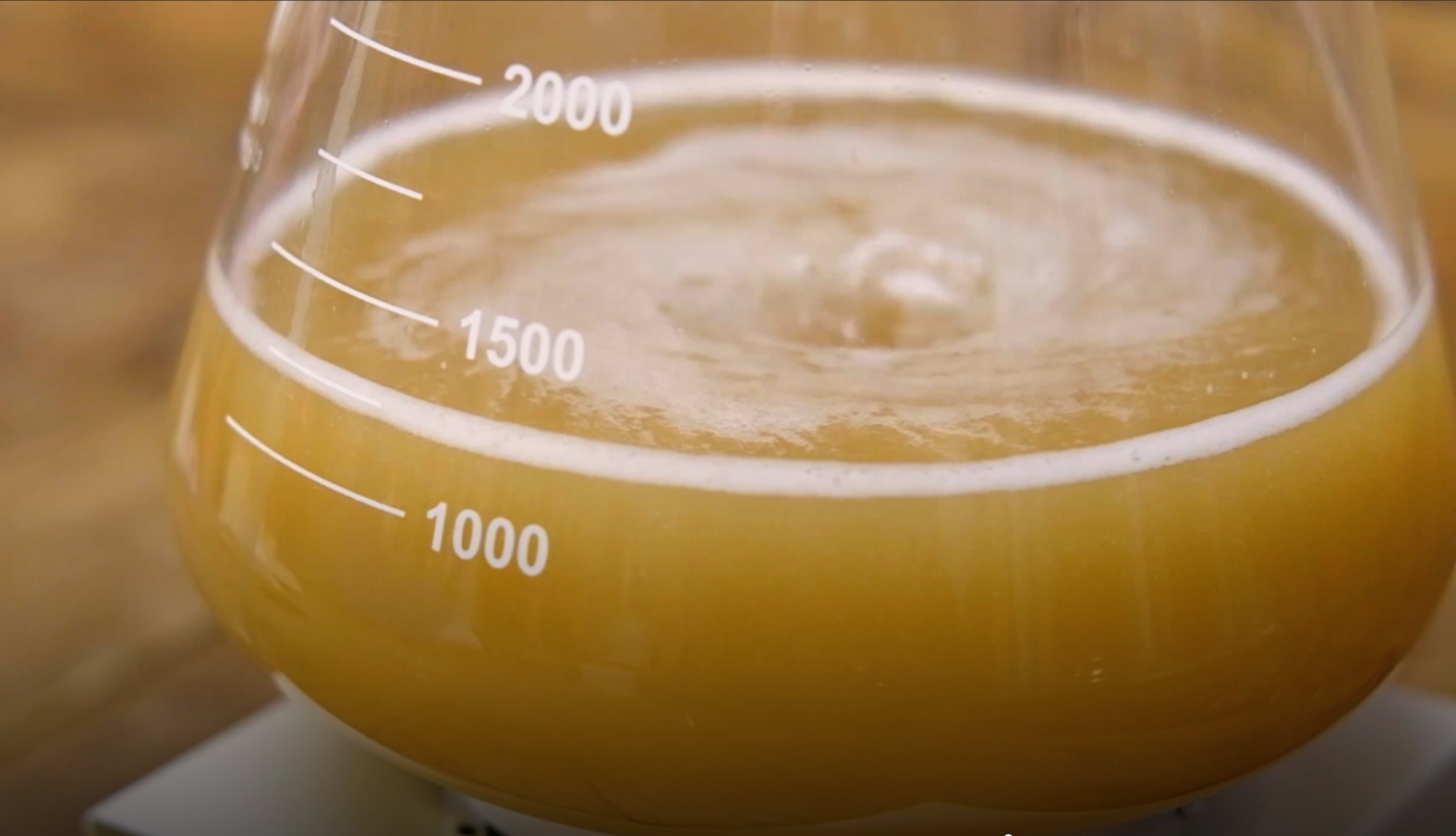 How to use liquid yeast